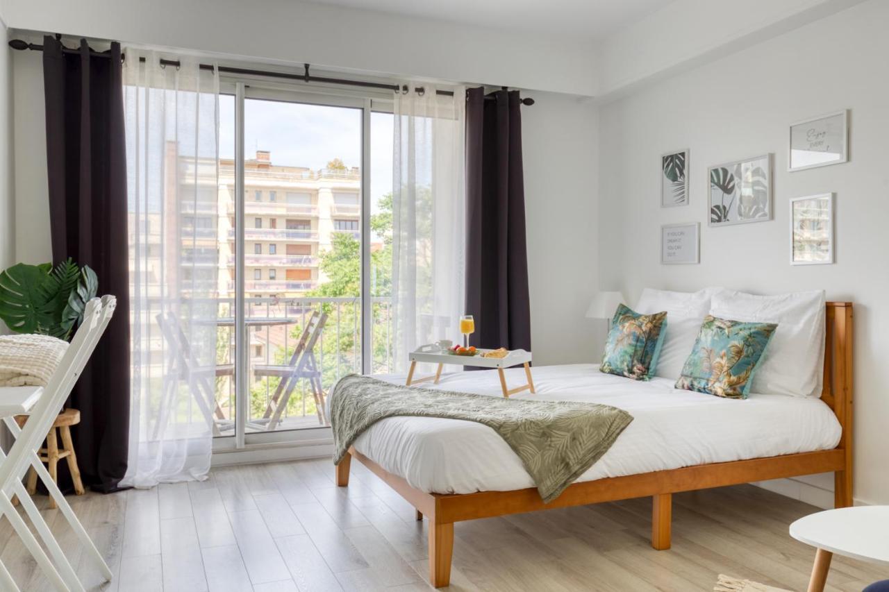 Zzzen Aux Portes De Paris Avec Parking Et Netflix Vincennes Exterior photo